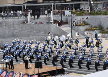 日本金獎雙冠王瀧川與習志野高校封街開演　為嘉市管樂節造勢