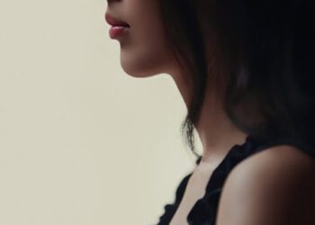 陳康堤攜手MO LYU打造〈doll〉MV  超現實視覺詩篇驚艷出擊