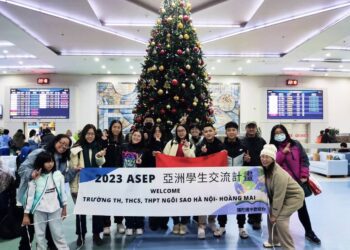 漾新聞|彌陀國中聯手越南星星國中全英文發表 2023ASEP專題簡報獲最高榮譽「白金獎」