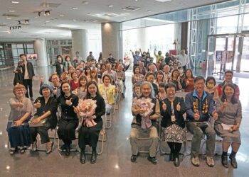 自然樂章張月蓮、葉千慈母女聯展