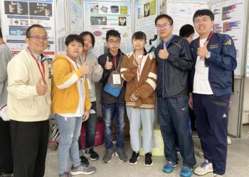 漾新聞|一甲國中「綠能騎蹟」勇奪高市國中小科技競賽「金牌獎」、「科技女力獎」雙料冠軍