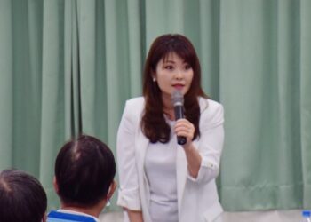 漾新聞|家中已有11人中毒4人住院 衛生局竟不予處理 陳美雅抨擊「應作為而不作為」心態可議