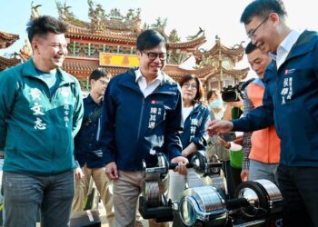 漾新聞|日月光捐贈800萬打造 高市率比台首部行動健身房巡迴車啟航