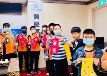 漾新聞|「惜福衣」也可以變成「聖誕惜福襪」！T恤手造館攜手昇恆昌創意滿分