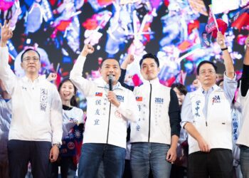 漾新聞|侯友宜高雄時代大道造勢12萬人力挺 強調廢除民進黨的三個神主牌 要把NCC打掉重練