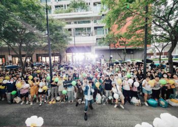 小魏魏嘉瑩音樂會邀韋禮安當嘉賓 就地組團「韋魏就照」（圍魏救趙）笑翻現場