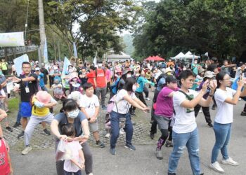 全國登山日卦山大縱走 二部曲藤山步道健行 完登步道抽奬送禮
