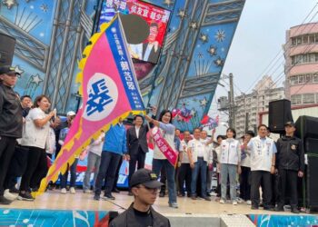 漾新聞|處理千島湖命案爭人權 侯友宜29年前曾赴大陸拍公安的桌子