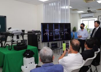 越南廣南省觀摩農用無人機 盼攜手發展台、越農業合作