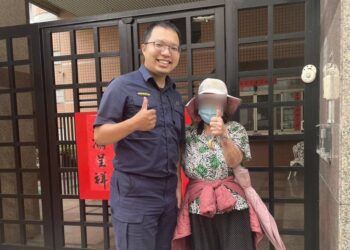 老嫗出門運動迷了路 工業警安全護送回家