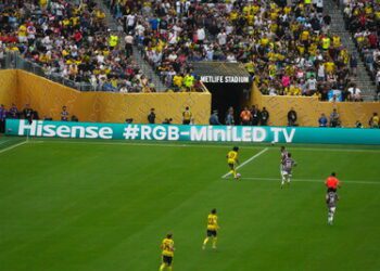 海信推出116英寸UX電視，RGB-MiniLED技術實現驚艷色彩精度