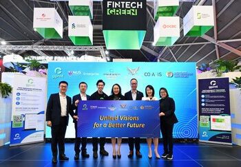 中國建設銀行新加坡分行首次攜手新加坡國立大學企業機構、淡馬錫信託基金會咨詢顧問及Co-Axis共同推動綠色科技與創新生態亮相2025新加坡金融科技節