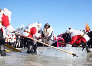 新華絲路：中國東北哈爾濱采冰節啟幕
