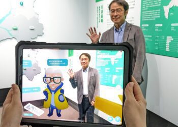 漾新聞|高史博「看透大高雄」5G XR智慧導覽系統 榮獲2023 DNA巴黎國際設計大獎