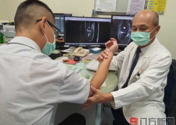 右手肘無力？原來是尺側副韌帶斷裂