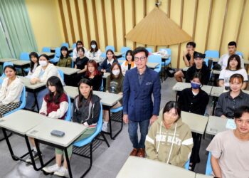 漾新聞|高雄大學東語系作業訪談越南新住民 新二代文化認同令人感動