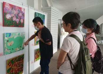 藝術平權融合展 身障青年溫暖筆觸療癒人心