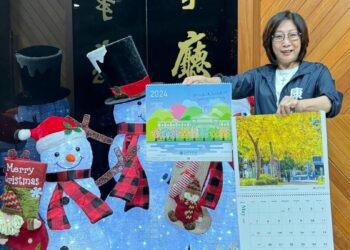 漾新聞|高市議會發行最美行道樹月曆裝點聖誕大廳要與市民分享