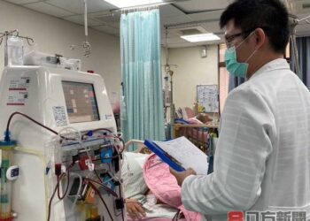 他說戒酒卻改喝藥酒 三酸甘油脂爆表 緊急洗血保命