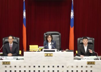 第2次定期大會開幕，康議長盼打造更宜居的高雄