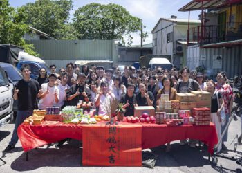 影集《夜半11點學校見》台北開鏡 何潤東化身游泳隊教練與江豐宏3度合作