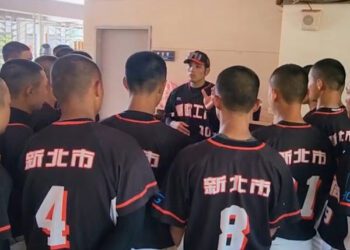 職棒選手《九條好漢在一班》變天兵！黃恩賜初登實境節目狀況外 被虧「獨樹一格」
