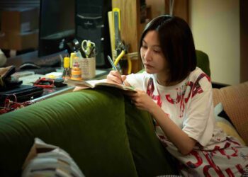 三寶媽曾莞婷嘗試新戲路過關 道出主婦為錢省的辛苦