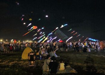 新竹國際風箏節夜光風箏驚艷全場大獲好評　市府今加開「樹林頭－新竹漁港」免費接駁車