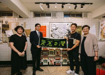 出席「自由紋理：探索在地Nylon足跡」巡展高雄站 陳其邁：自由之火一代傳一代、剩下來就是我們的事