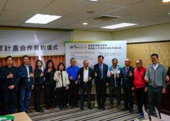 崑大攜手企業簽訂「智慧能源魔法學院暨儲能人才培育計畫」實踐ESG