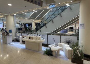 AromaBrand攜手科技巨頭 拓展香氛市場 創新產品上市