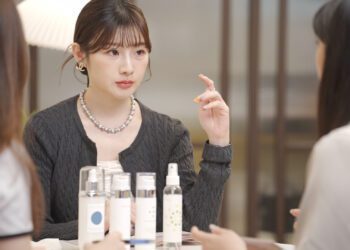 10年妝品達人 橫跨香氛工藝美學