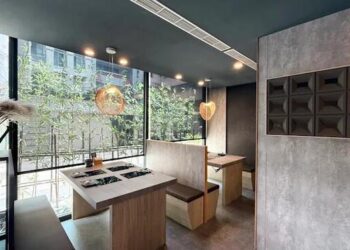 挑戰台中最好吃石頭火鍋 這間南屯精緻火鍋自助吧吃到飽不踩雷