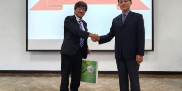 工研院攜手日新創商 開發全球首創水浸潤式冷卻技術
