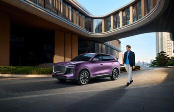 從靈感到現實：LEPAS設計團隊解碼「豹麗美學」的誕生之旅