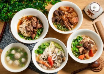 新興區牛肉麵館藏在巷弄 用手工麵和濃郁湯頭征服味蕾