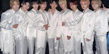 AAA 新人獎男團 AHOF 首爾開唱 九人合體、志恩回歸引爆全場