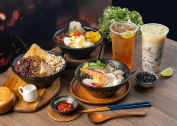 龍山寺必吃甜點 現煮配料剉冰＋滑嫩豆花 外帶內用都方便