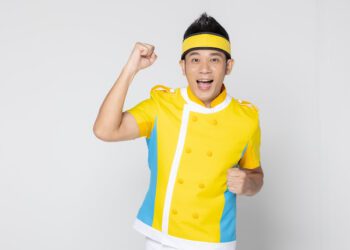 香蕉哥哥揭20年不老真相 談夫妻育兒像「大隊接力」