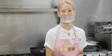 《廚師的迫降:客家廚房2》孝淵擔任二廚 對「鹹菜燉豬骨」回味無窮