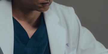 温昇豪自揭聽神經瘤心理壓力 《整形過後》結局三看點