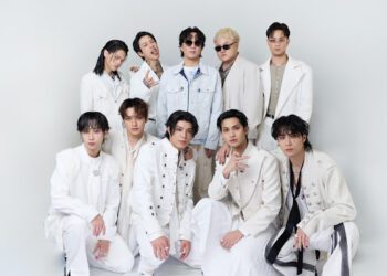 FEniX白隊開場全場炸！合體偶像林志穎嗨翻紅白