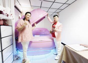 台灣自體幹細胞走入民間 台灣之光陳沅昌捐光子艙推動健康公益