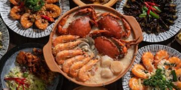 嘉義西區海鮮餐廳 生米慢熬活體紅蟳砂鍋粥 百元起享受濃鮮海味