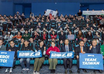 最熱血紀錄片《冠軍之路》再創票房新高 副總統蕭美琴觀後動容