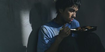 《失樂園》曾敬驊為還債搬水泥金紙 范少勳詮釋社工捲育幼院霸凌案