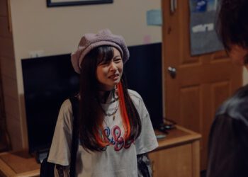 陳姸霏大膽了！頂撞「爸爸」鄭伊健狠酸「還不是繼續當廢物」