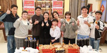 《豆腐媽媽》收視再破紀錄 陳仙梅「下跪道歉」 竟遭「老公」藍葦華逼退群組