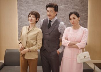 格鬥場變沙發咚！李沛綾、吳皓昇「辦公室激烈糾纏」真相曝光