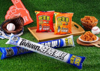 可樂果55週年再出招 Team Taiwan聯名「好結果加油棒」 限量15萬支全台現蹤